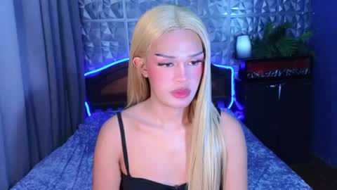 Snapshot of missionary_addiction_cumshot chatting on June 2026 02:37:02 PM im your queen steffie online show from June 2026 02:37:02 PM