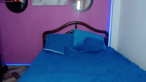 Snapshot of misskassandraa_ chatting on January 2025 12:12:01 AM kassandra lazcano online show from January 2025 12:12:01 AM