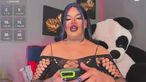 Snapshot of misskassandraa_ chatting on December 2025 01:00:01 AM kassandra lazcano online show from December 2025 01:00:01 AM