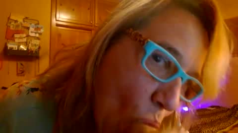Snapshot of misskittyfox chatting on June 2026 04:48:02 AM MissKittyFox online show from June 2026 04:48:02 AM