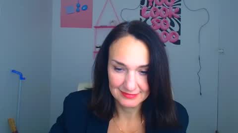 Christina online show from January 2026 12:19:01 PM