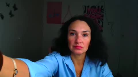 Christina online show from March 2026 11:22:02 AM