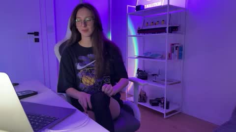 Snapshot of misslalii chatting on September 2025 07:41:01 PM misslalii online show from September 2025 07:41:01 PM