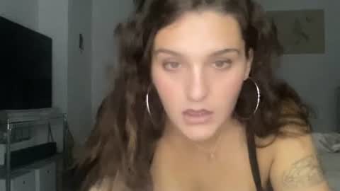 misslia101 online show from September 2025 01:16:02 AM