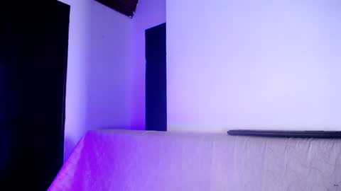 Miss Loise online show from January 2025 06:47:01 PM