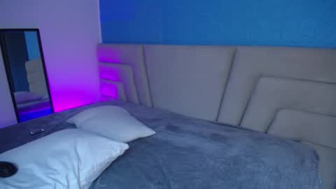 Miss Loise online show from September 2025 03:50:02 AM