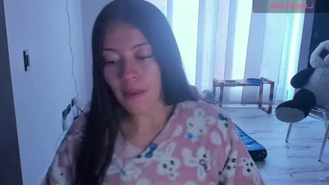 missloren333 online show from September 2025 03:55:01 PM