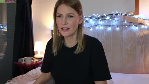 Misslucci online show from December 2024 05:08:01 PM