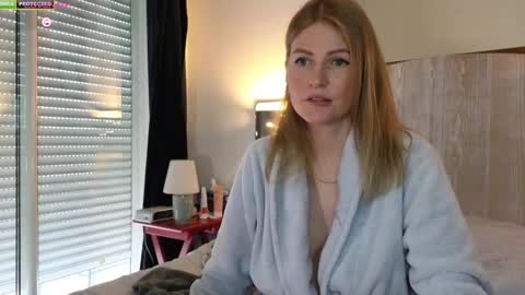 Misslucci online show from February 2025 09:34:02 AM