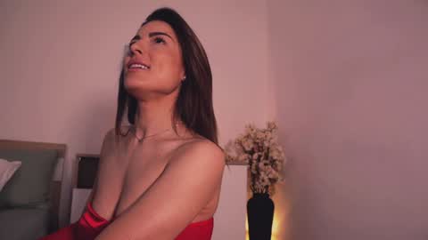 Snapshot of misslullu chatting on November 2025 02:35:01 PM Lullu online show from November 2025 02:35:01 PM