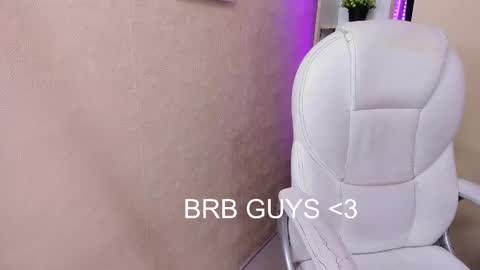 i am lyn online show from March 2025 07:19:01 AM