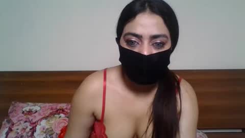 Missmask24 online show from September 2025 01:46:02 PM