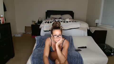 Snapshot of missmelisateaches chatting on December 2024 08:34:02 AM melissa online show from December 2024 08:34:02 AM