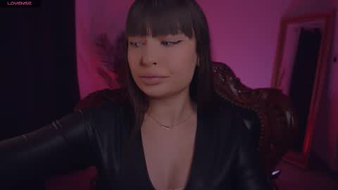 LUXXANDRA online show from February 2025 05:47:02 AM