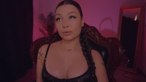 LUXXANDRA online show from February 2025 06:05:02 AM