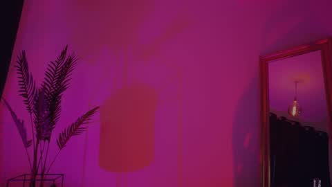 LUXXANDRA online show from March 2025 09:10:02 AM