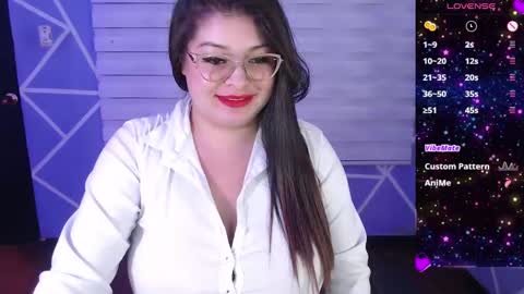 Miia online show from February 2025 06:08:02 PM