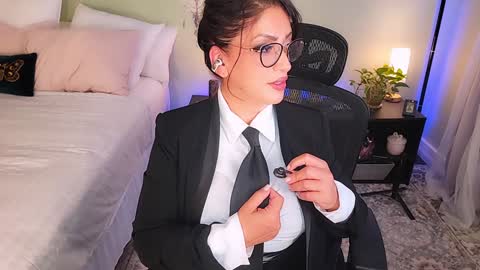 Snapshot of missmina chatting on September 2025 03:28:02 AM Mina online show from September 2025 03:28:02 AM