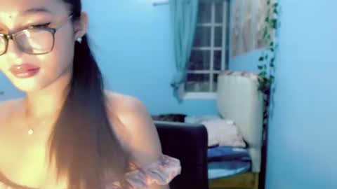 missminervaa online show from March 2026 03:29:01 PM