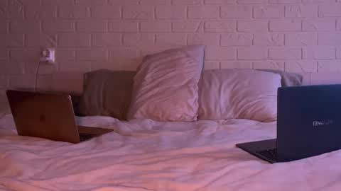 missmiroslava online show from March 2026 09:42:02 AM