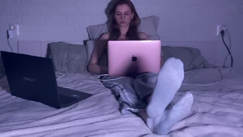 missmiroslava online show from March 2026 05:25:01 PM