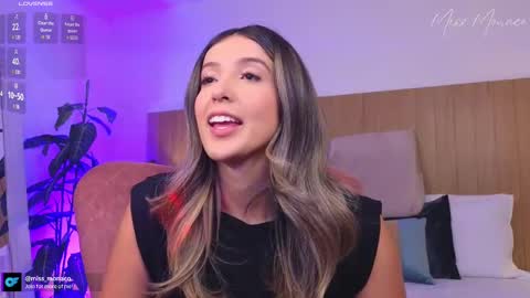 Emma Rivera online show from February 2025 11:10:02 PM