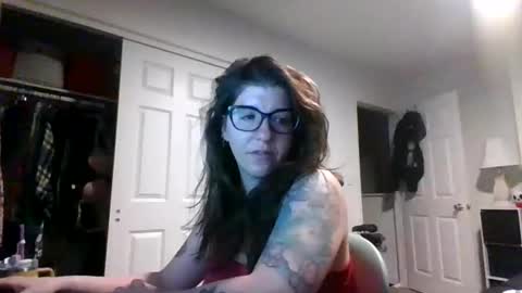 MissMona online show from April 2026 10:09:01 AM