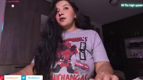 MissMoon online show from March 2026 07:09:01 PM