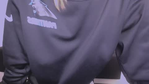 Olivia online show from December 2024 02:49:02 PM