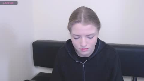 Olivia online show from December 2024 11:36:02 AM