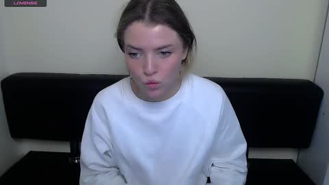 Olivia online show from December 2024 11:02:02 AM