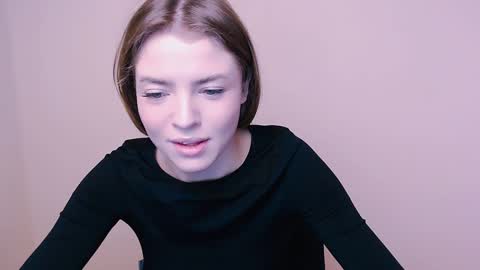 Olivia online show from January 2025 09:32:02 AM