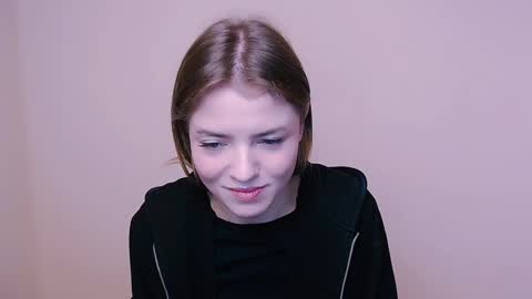 Olivia online show from January 2025 12:38:02 PM