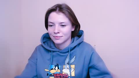 Olivia online show from January 2025 04:30:02 PM