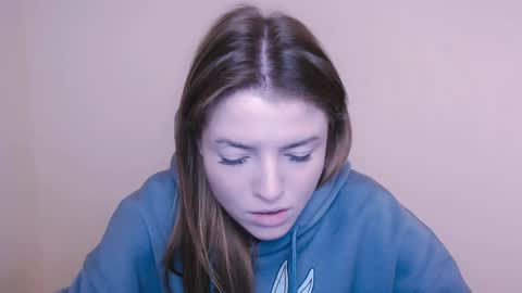 Olivia online show from January 2025 03:04:01 PM