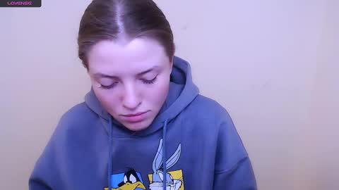 Olivia online show from January 2025 03:47:02 PM