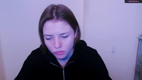 Olivia online show from February 2025 12:26:02 PM