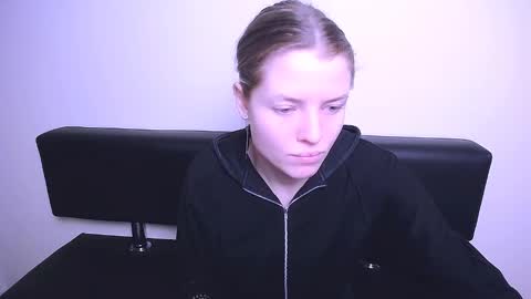 Olivia online show from February 2025 09:49:01 AM