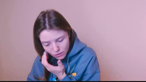 Olivia online show from February 2025 09:26:02 AM