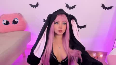 Pau Giraldo online show from October 2025 02:58:02 AM