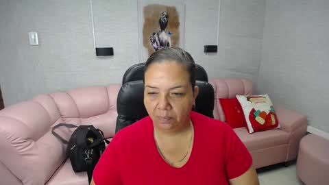 Penelope online show from January 2025 11:42:02 AM