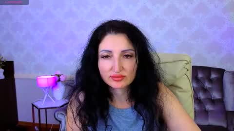 missrossi online show from September 2025 12:37:02 PM