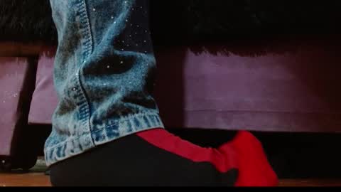 TELL ME MISS online show from November 2025 04:06:01 PM