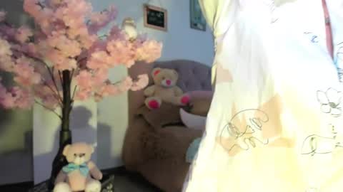 ... Independent model online show from June 2026 12:13:01 AM