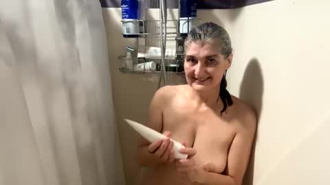 Snapshot of missspooky chatting on February 2025 11:52:01 AM Miss Spooky Silverstacker online show from February 2025 11:52:01 AM