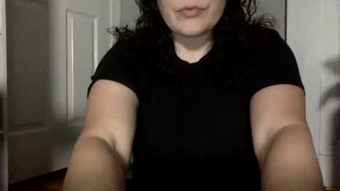Snapshot of misstress_liz chatting on March 2026 04:15:02 AM misstress_liz online show from March 2026 04:15:02 AM