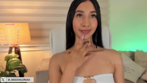 Snapshot of missvaleriaa chatting on February 2025 02:42:01 AM Valeria Davila online show from February 2025 02:42:01 AM