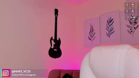 Snapshot of missvancouver_ chatting on December 2024 02:53:01 AM Mafe Jimenez online show from December 2024 02:53:01 AM