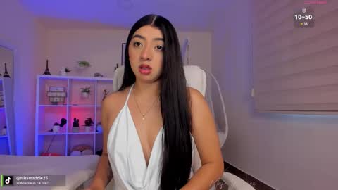Snapshot of missvancouver_ chatting on October 2025 02:19:01 PM Mafe Jimenez online show from October 2025 02:19:01 PM