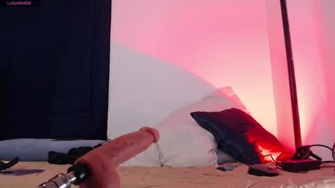 IG MISSVENUSS1 online show from February 2025 01:10:02 PM